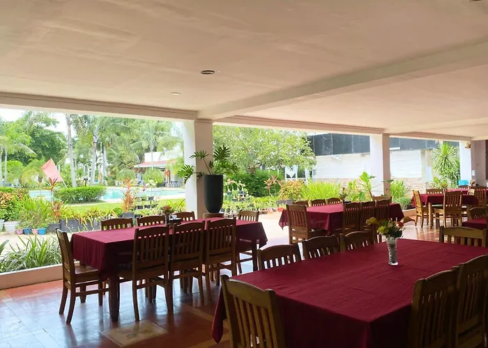 The Ranch Cebu Powered By Cocotel 3* 톨레도