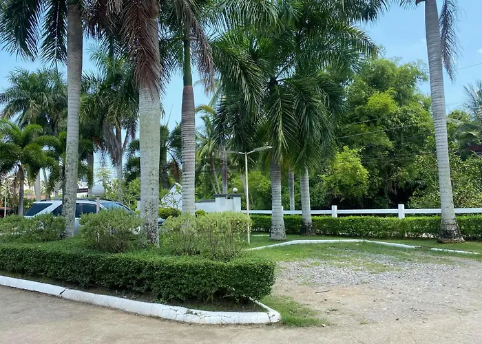 The Ranch Cebu Powered By Cocotel 3* 톨레도