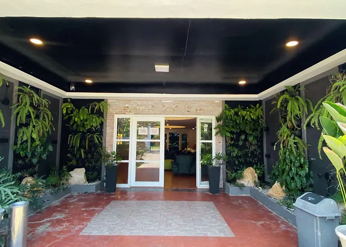 The Ranch Cebu Powered By Cocotel 톨레도