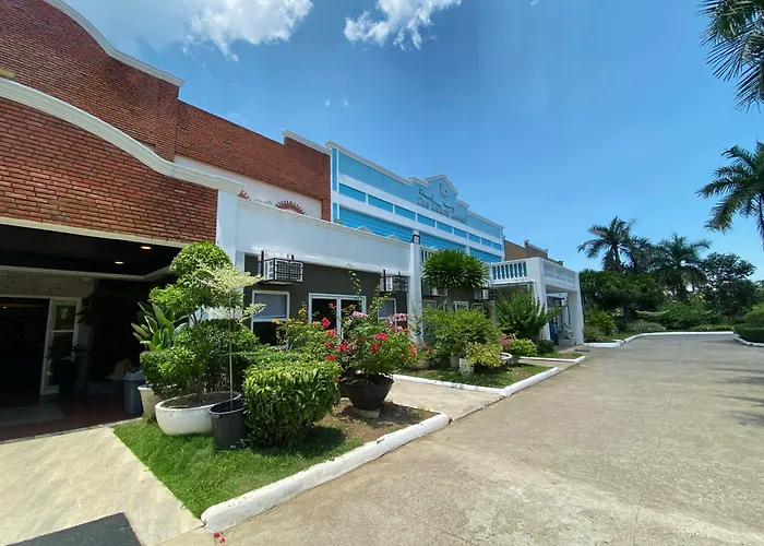 The Ranch Cebu Powered By Cocotel 3*