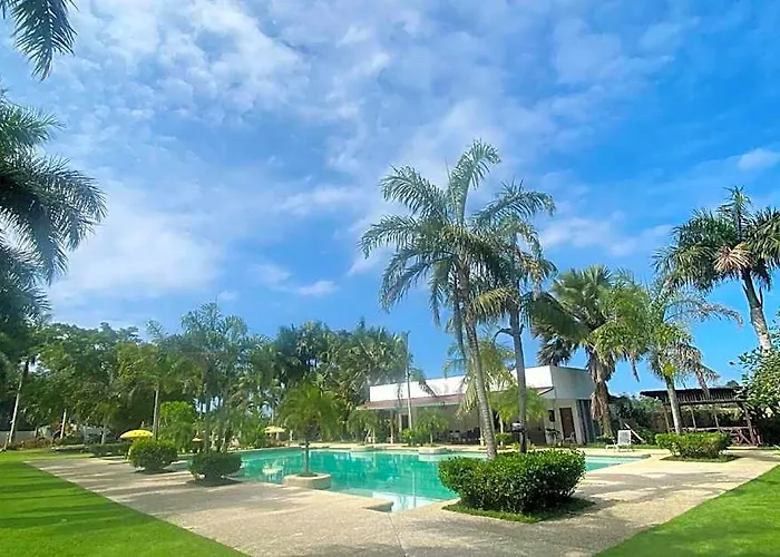 The Ranch Cebu Powered By Cocotel 리조트